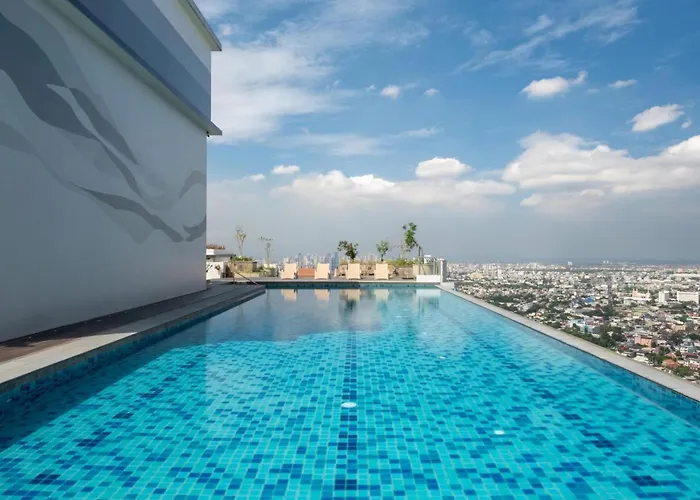 The Retrograde At The Crestmont Manila
